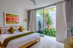 Villa Aramanis - Bamboo, Guest bedroom three window view