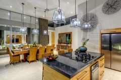 Villa Aramanis - Bamboo, Kitchen &amp; dining